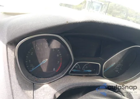 2017 Ford Focus Se z USA, uszkodzony, nr VIN 1FADP3K21HL202858